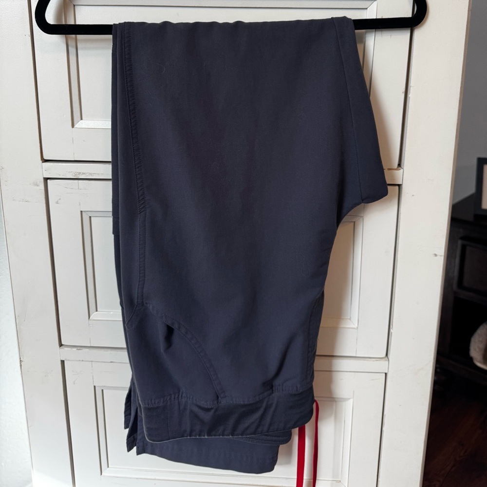 Figs Women's Pants in Charcoal Gray